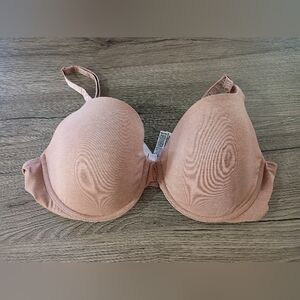 Victoria's Secret T Shirt Lightly Lined Demi Bra 36D